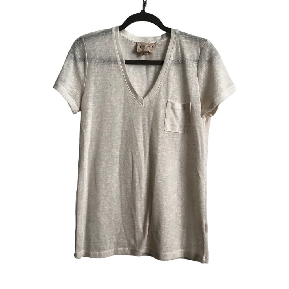 Moon River V-Neck tshirt top